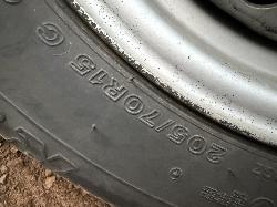 View Auto part Tyre Toyota Hilux 2013