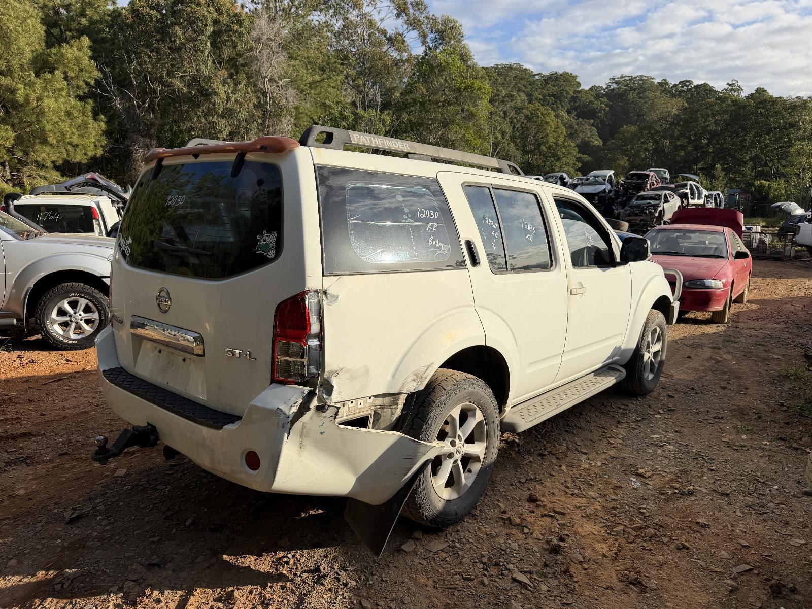 View Auto part Wiper Linkage Nissan Pathfinder 2010