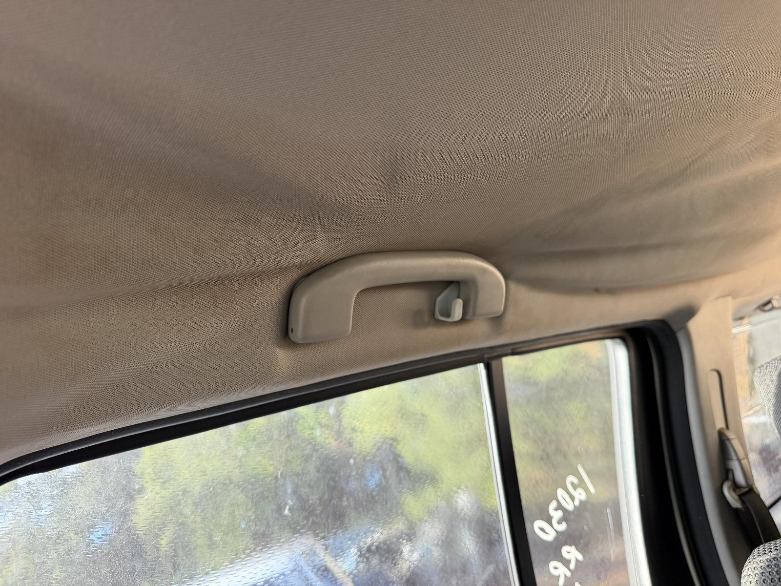 View Auto part Grab Handle Nissan Pathfinder 2010