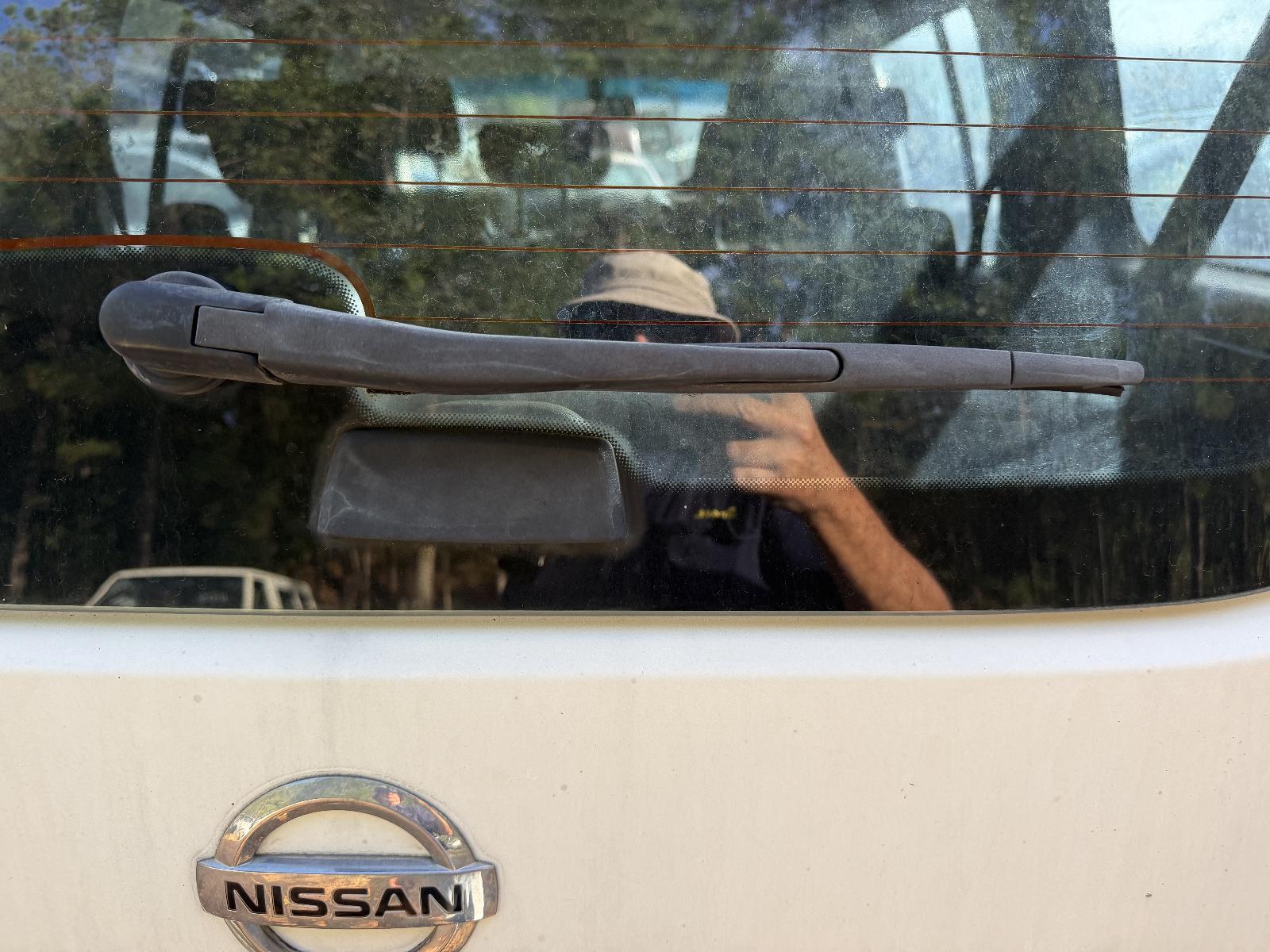 View Auto part Tailgate Handle Nissan Pathfinder 2010