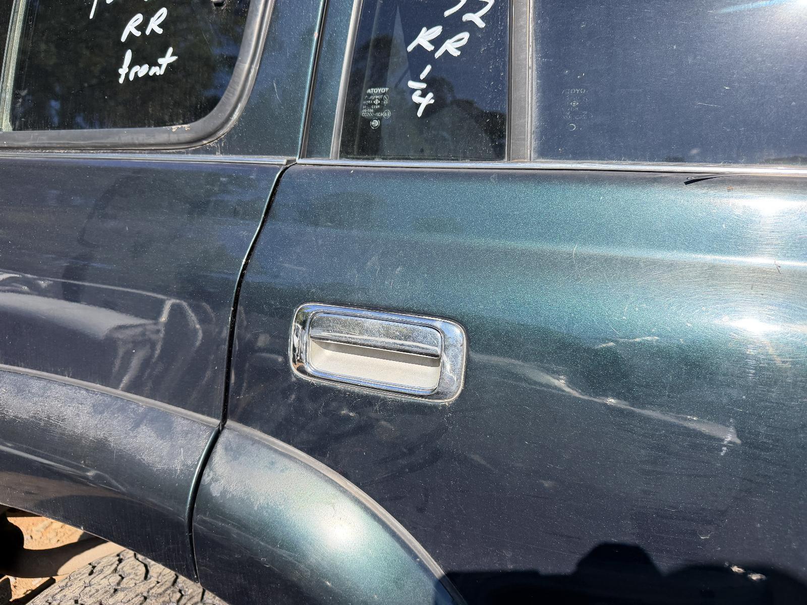 View Auto part Door Handle Toyota Landcruiser 1997