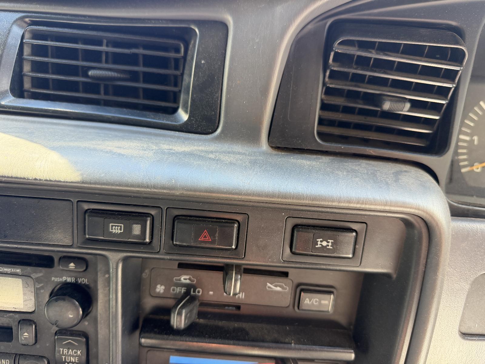 View Auto part Misc Toyota Landcruiser 1997