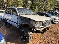View Auto part Rear Bumper Toyota Landcruiser 2000