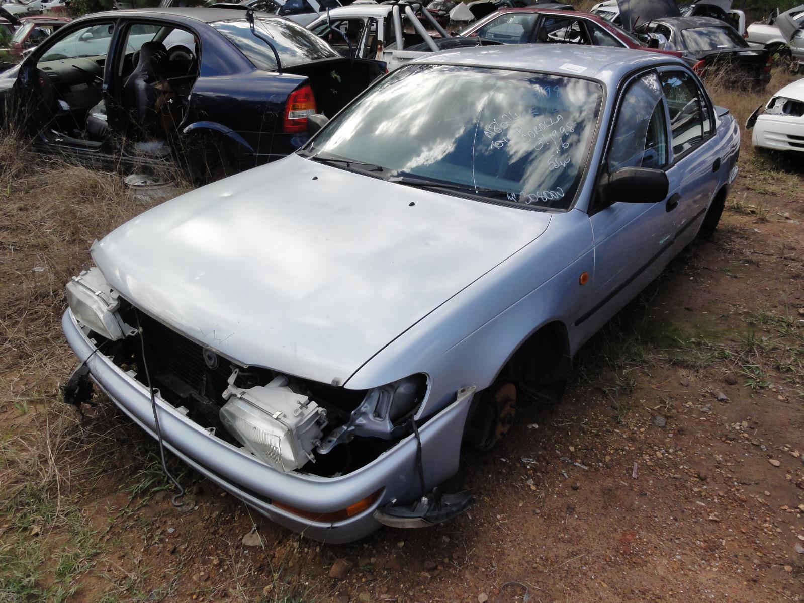 Image for a TOYOTA COROLLA 1998   Breaking