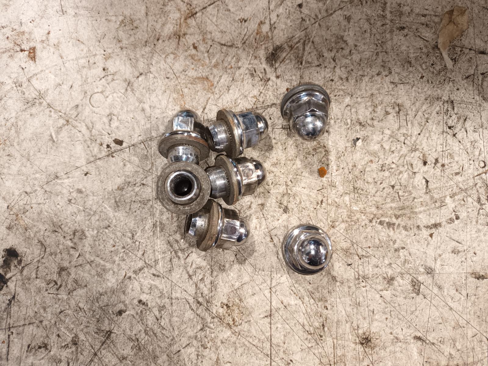 View Auto part Misc Mitsubishi Pajero 1998