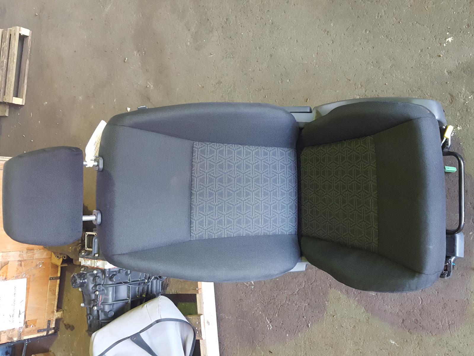 View Auto part Front Seat Ford Ranger 2017