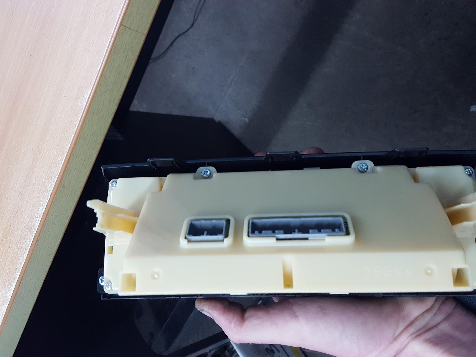 View Auto part Heater/Ac Controls Mitsubishi Pajero 2015