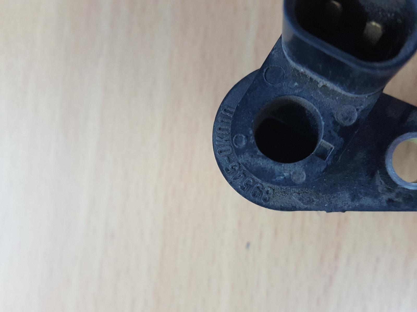 View Auto part Abs Sensor Toyota Hilux 2006
