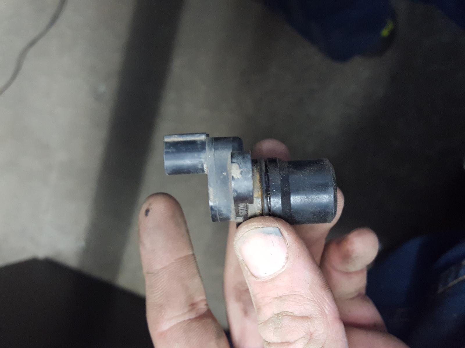 View Auto part Abs Sensor Toyota Hilux 2006