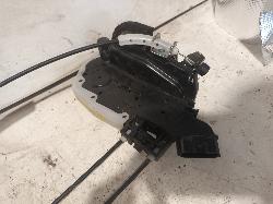 View Auto part Door/Boot/Gate Lock Nissan Navara 2017