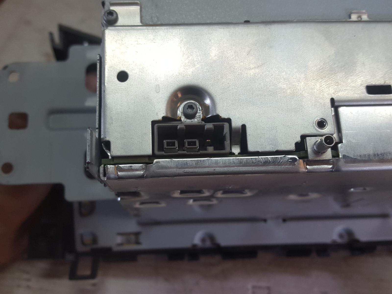 View Auto part Radio/Cd/Dvd/Sat/Tv Nissan Navara 2017