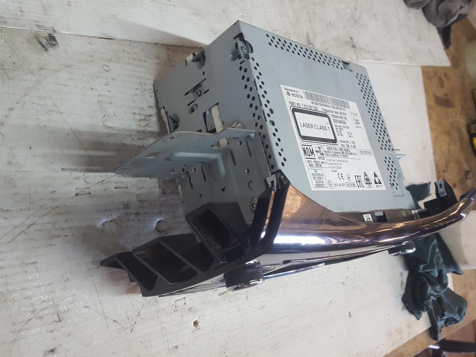 View Auto part Radio/Cd/Dvd/Sat/Tv Nissan Navara 2017