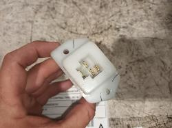 View Auto part Fan Speed Resistor Nissan Navara 2017