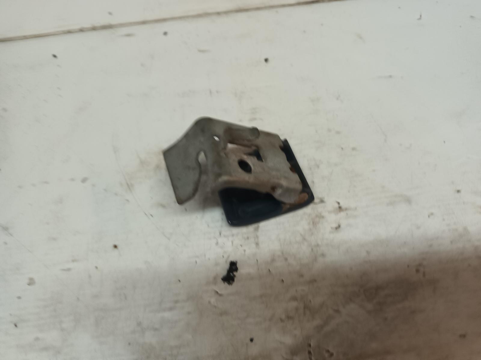 1990 Toyota Hilux Bonnet Release View Auto part Bonnet Release Toyota Hilux 1990