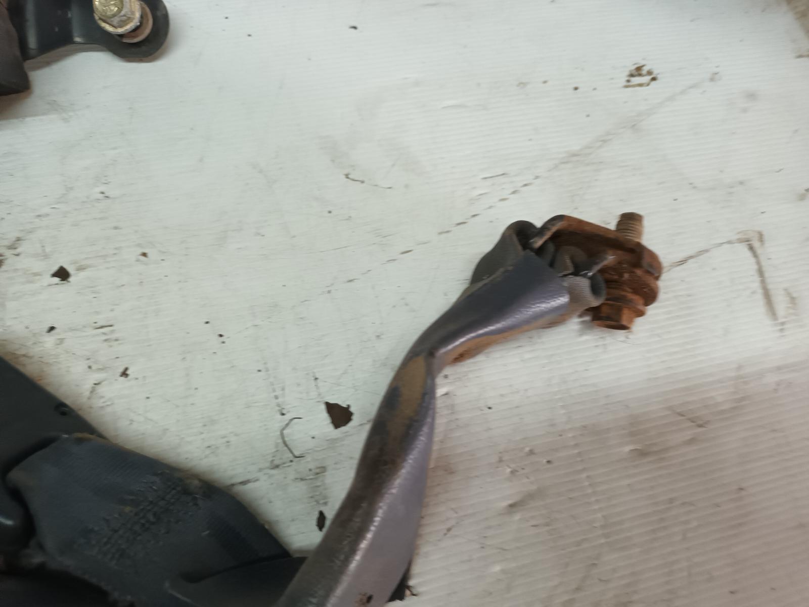1990 Toyota Hilux Seatbelt/Stalk View Auto part Seatbelt/Stalk Toyota Hilux 1990