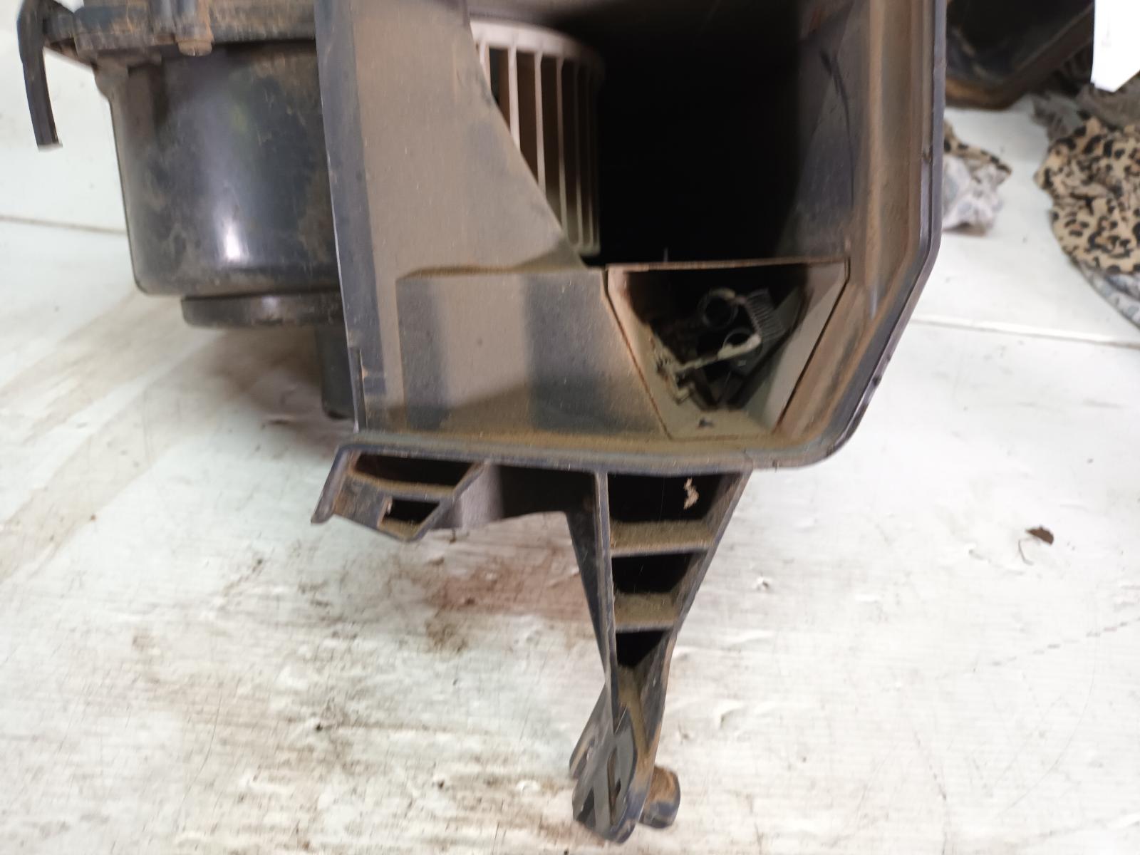 View Auto part Heater Fan Motor Toyota Hilux 1990
