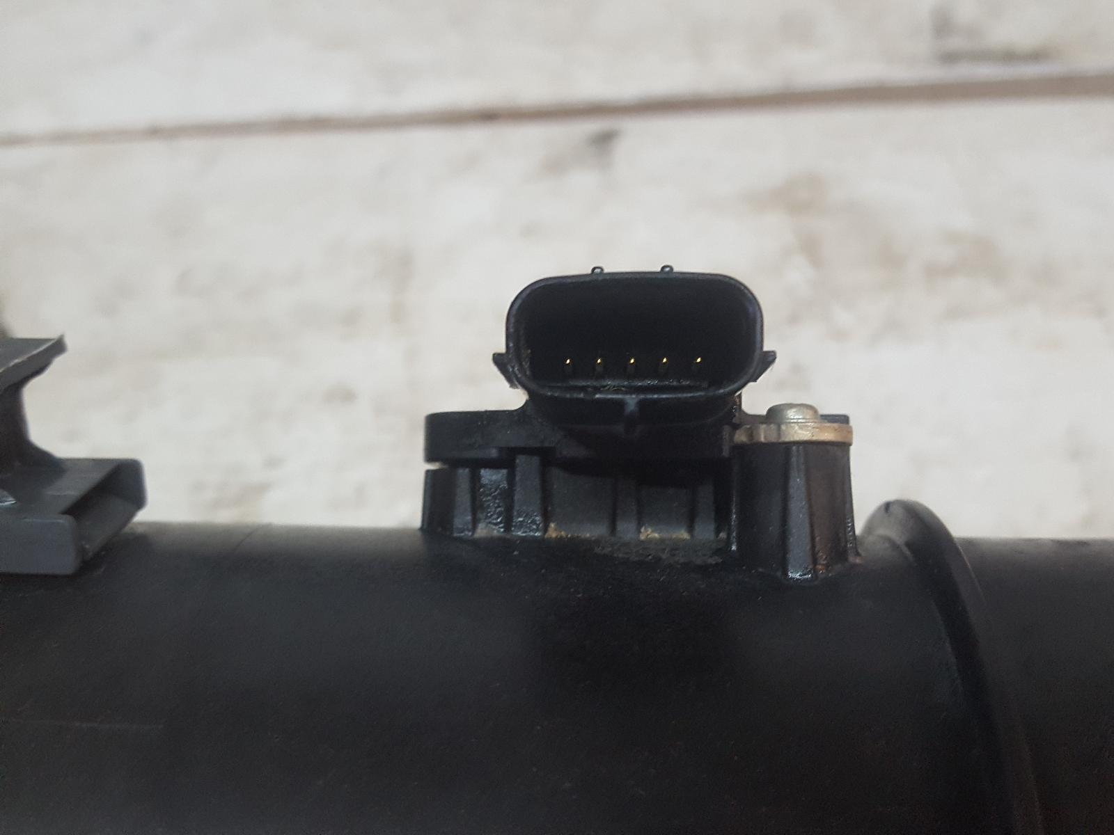 Air Flow Meter Landcruiser Toyota 2013