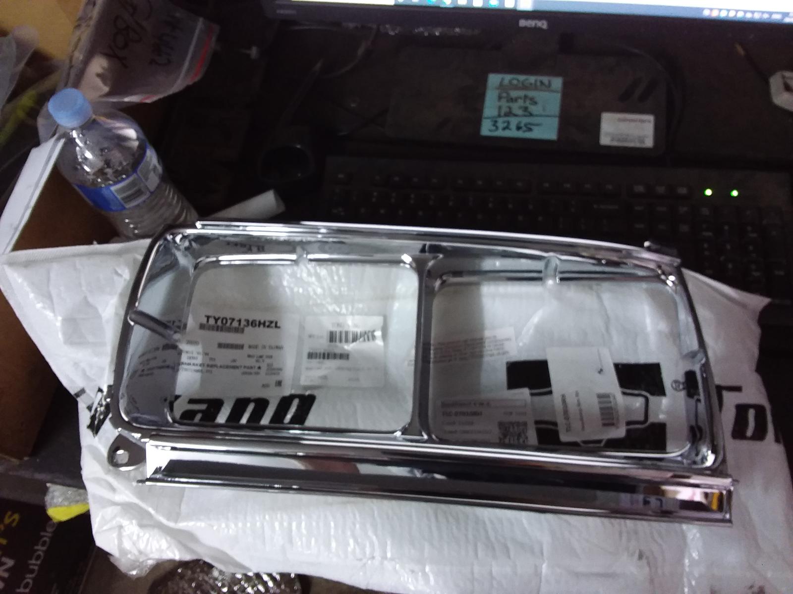 View Auto part Right Headlight Surround Toyota Landcruiser 1992