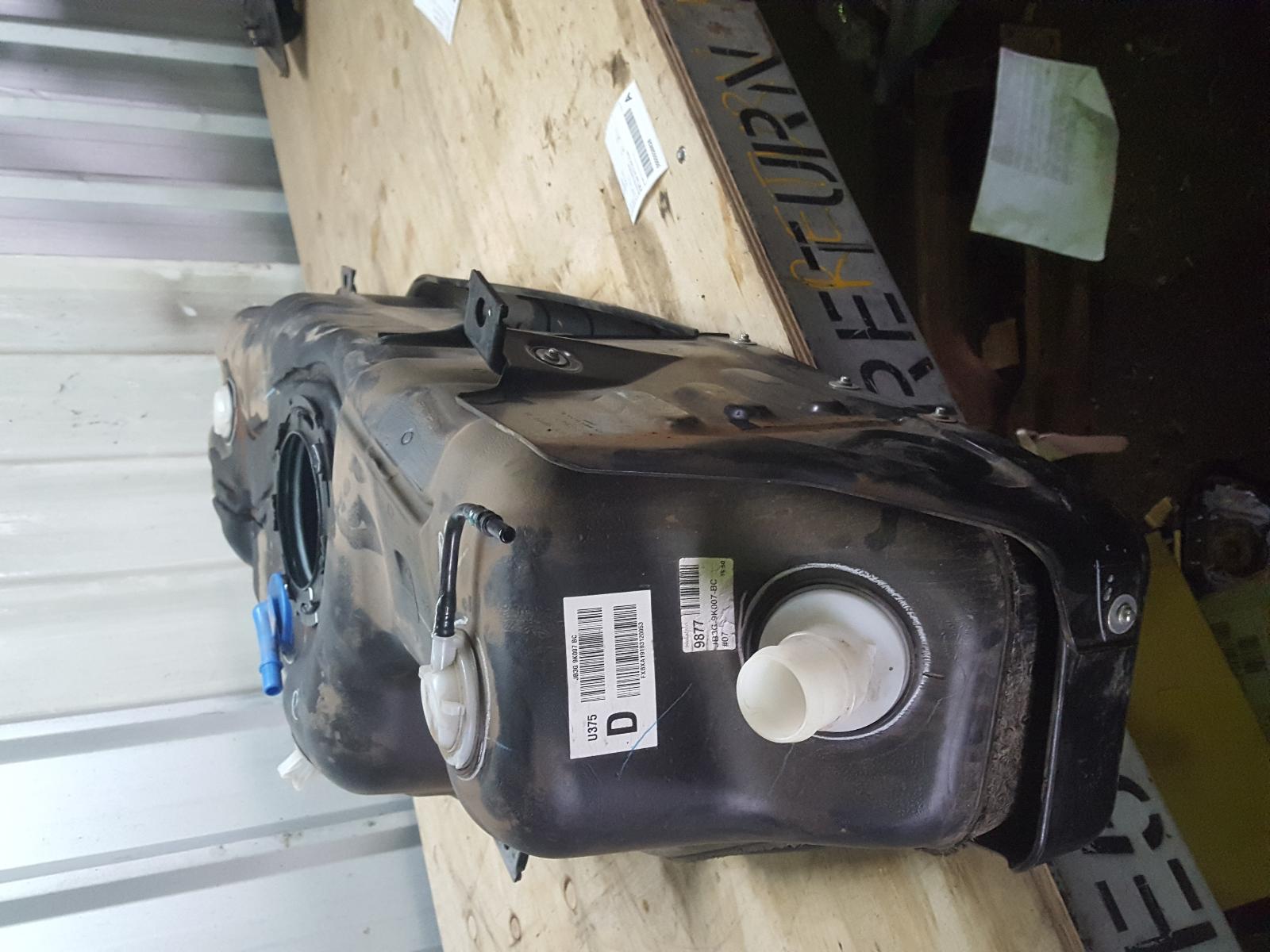 Fuel Tank Everest Ford 2019