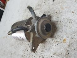 View Auto part Fuel Filter Housing Toyota Landcruiser 2002