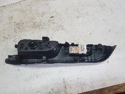 View Auto part Pwr Dr Wind Switch Nissan Navara 2017