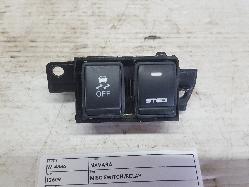 View Auto part Misc Switch/Relay Nissan Navara 2017