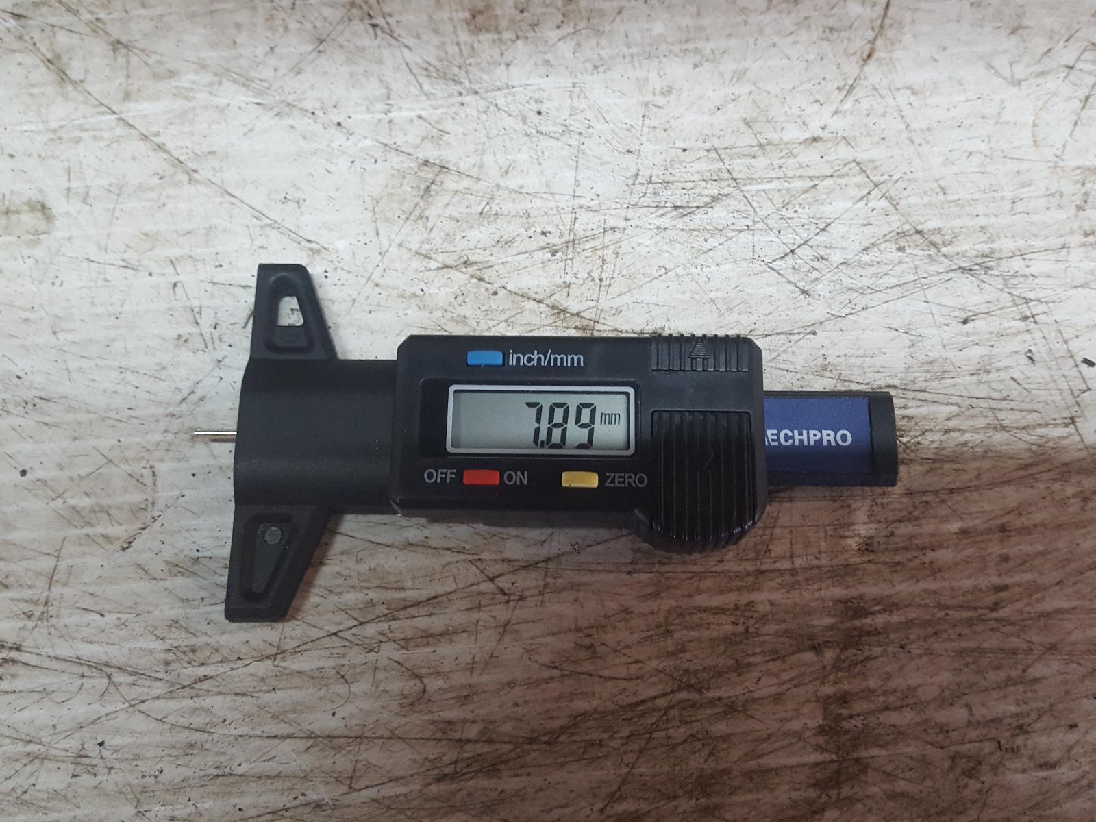 View Auto part Tyre Nissan Navara 2017