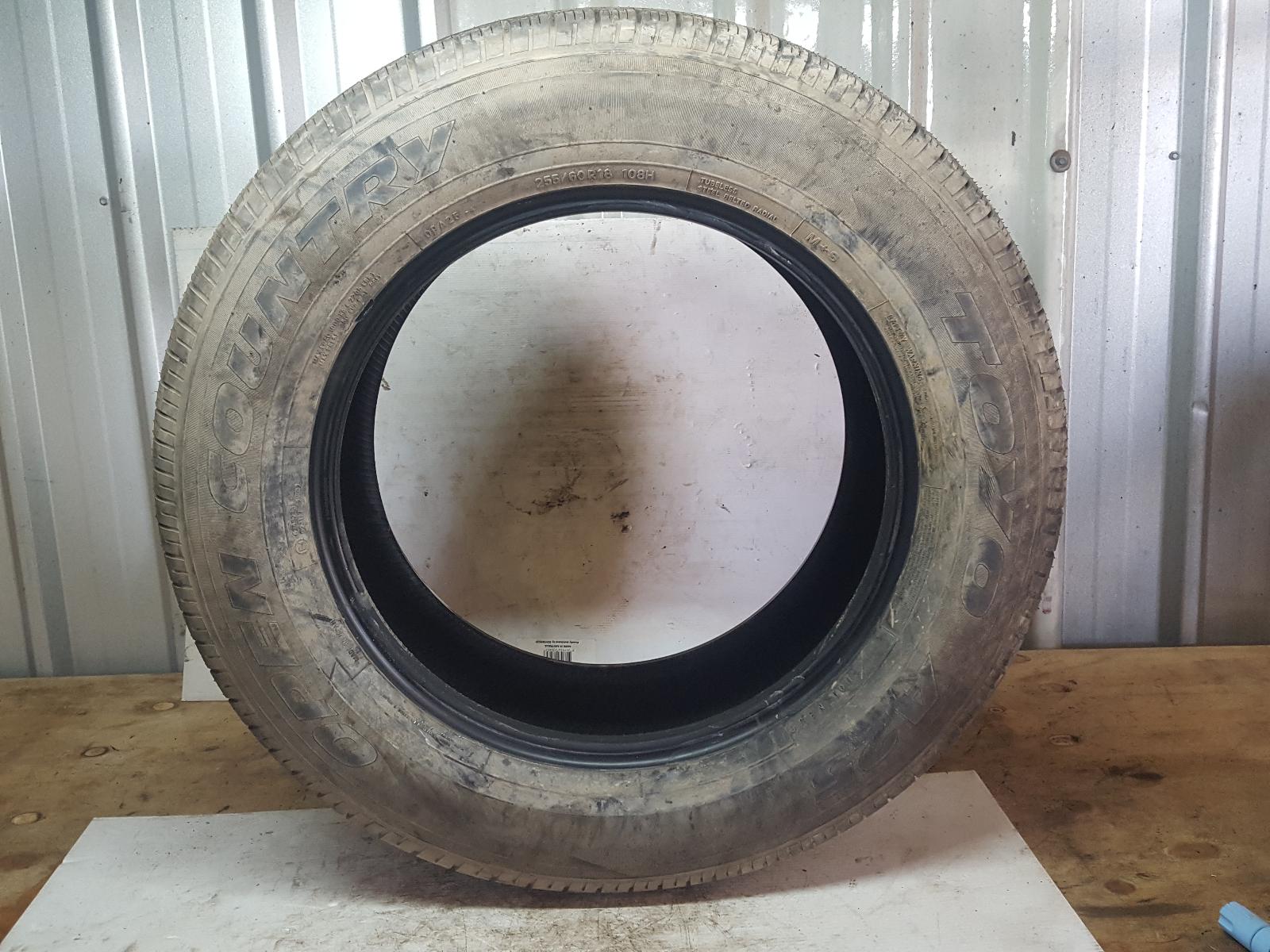 View Auto part Tyre Nissan Navara 2017