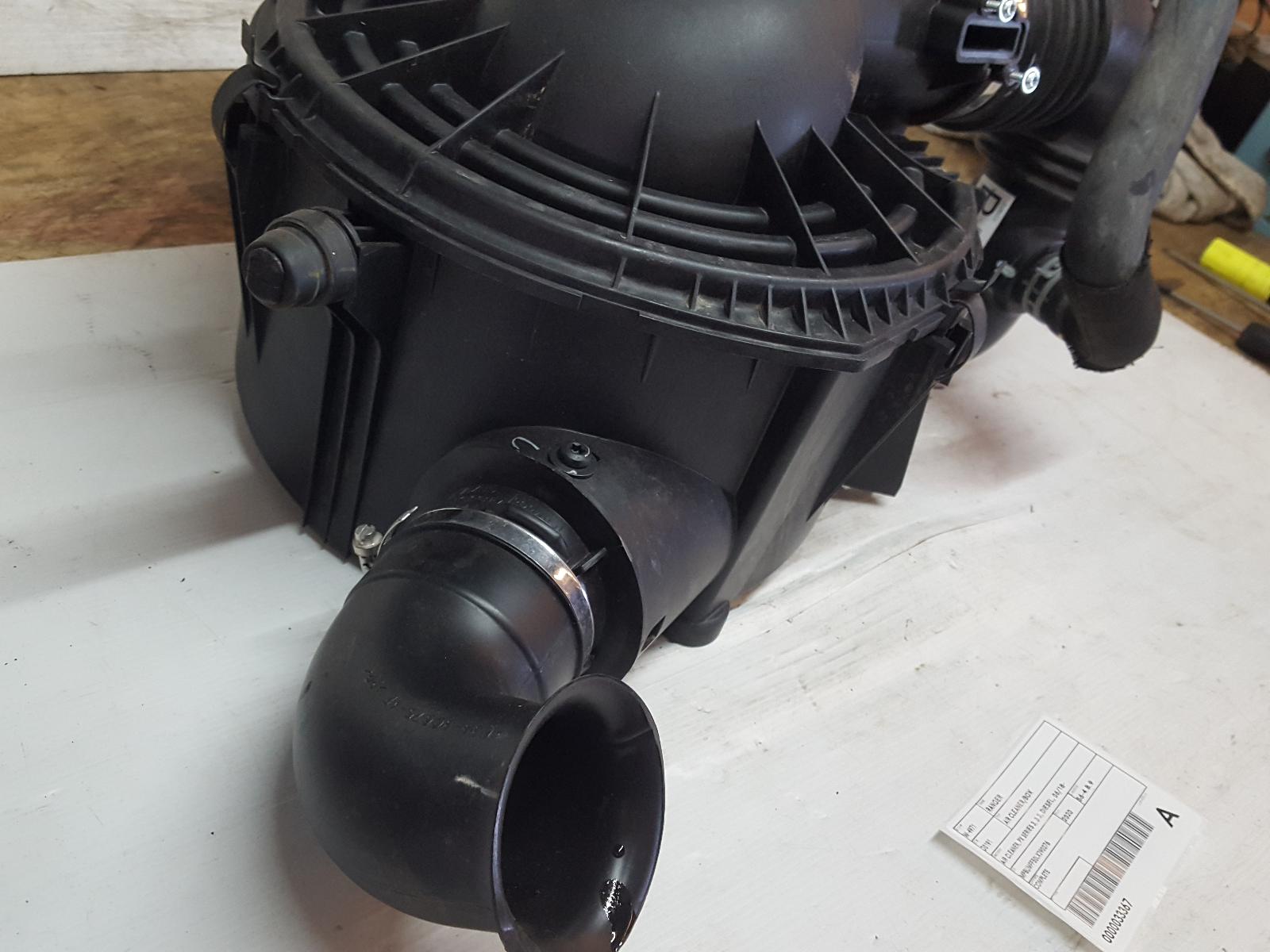 View Auto part Air Cleaner/Box Ford Ranger 2020