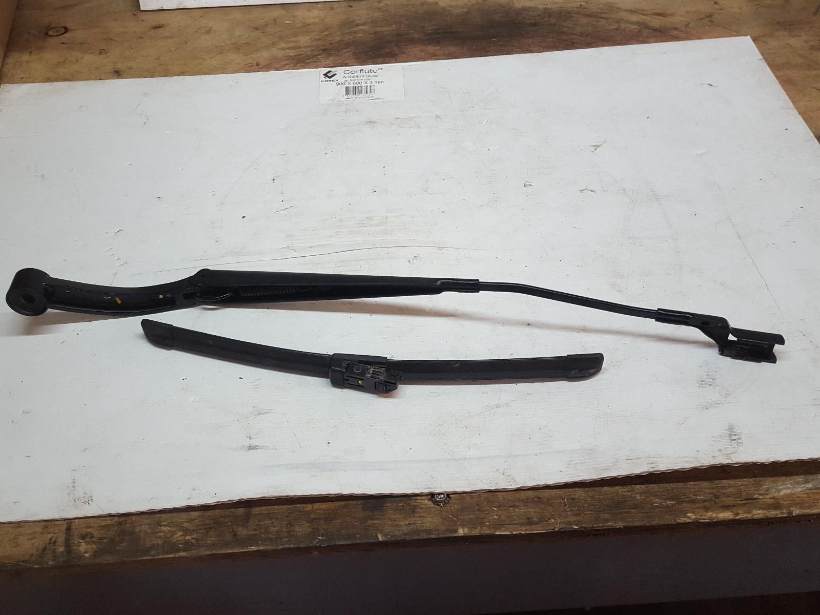 View Auto part Wiper Arm Ford Ranger 2020