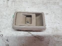 View Auto part Door Handle Toyota Landcruiser 2002