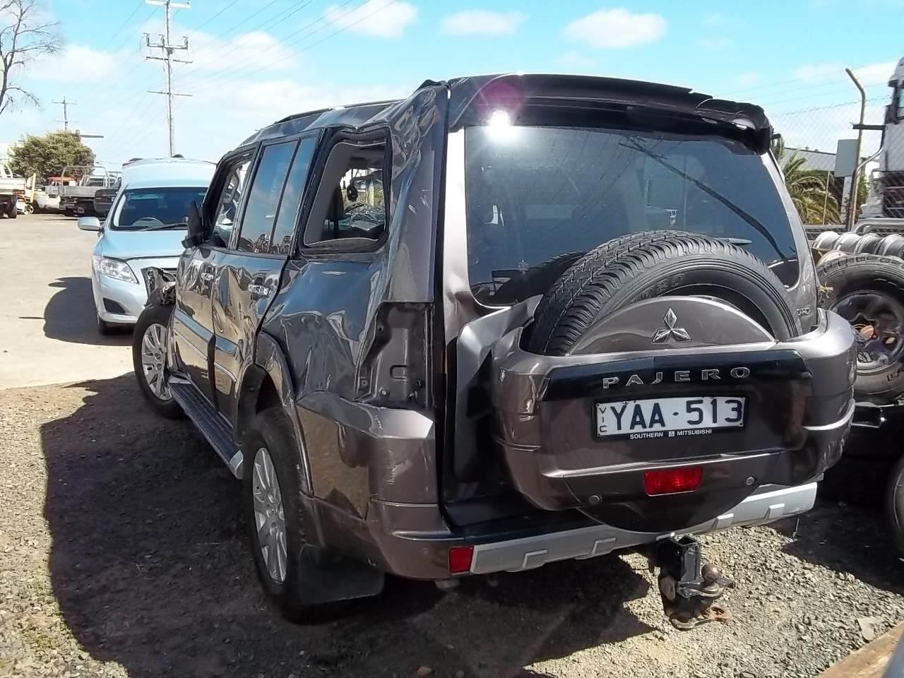 2010 Mitsubishi Pajero Front Prop Shaft View Auto part Front Prop Shaft Mitsubishi Pajero 2010