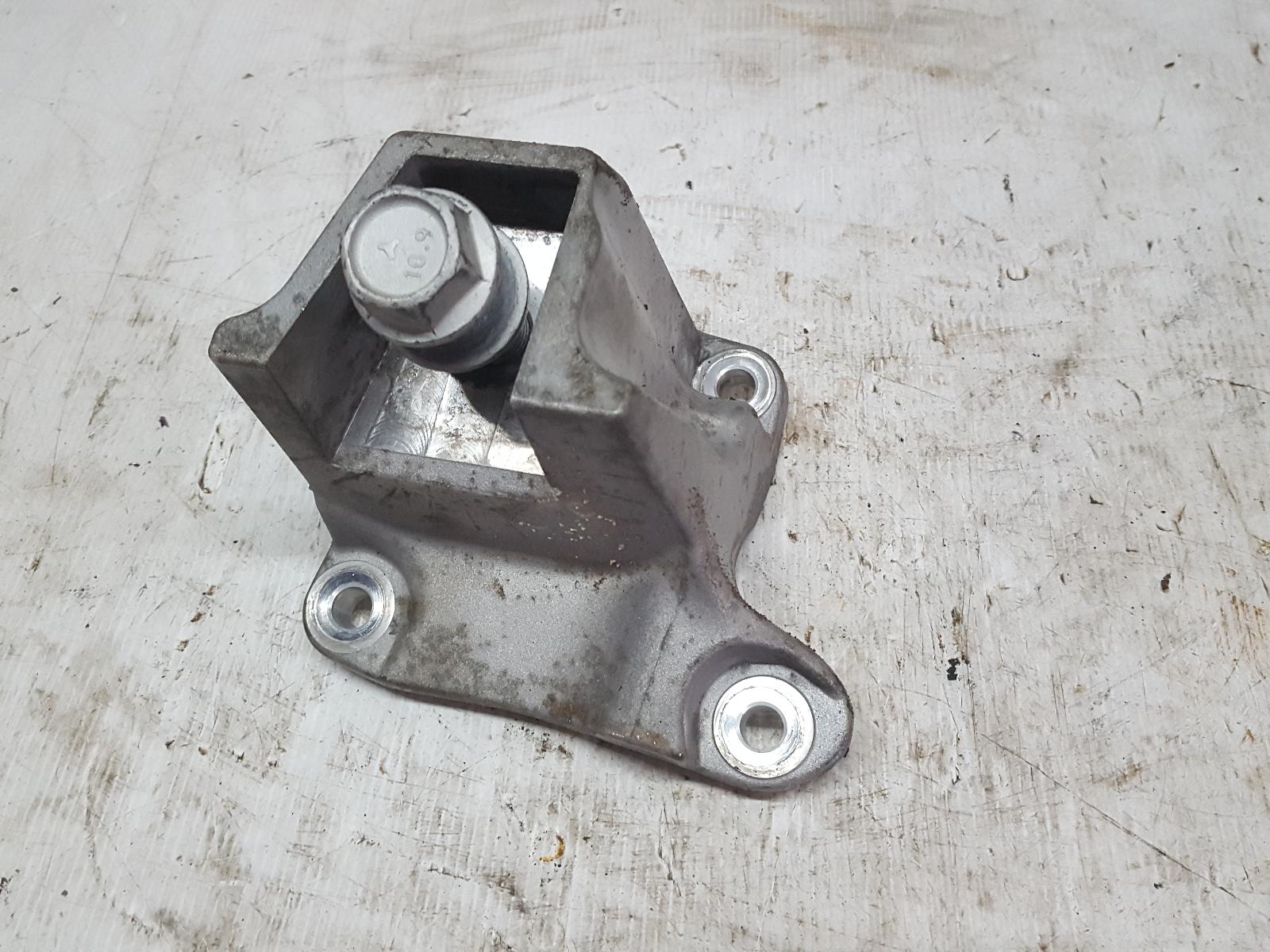 View Auto part Mount Ford Ranger 2020