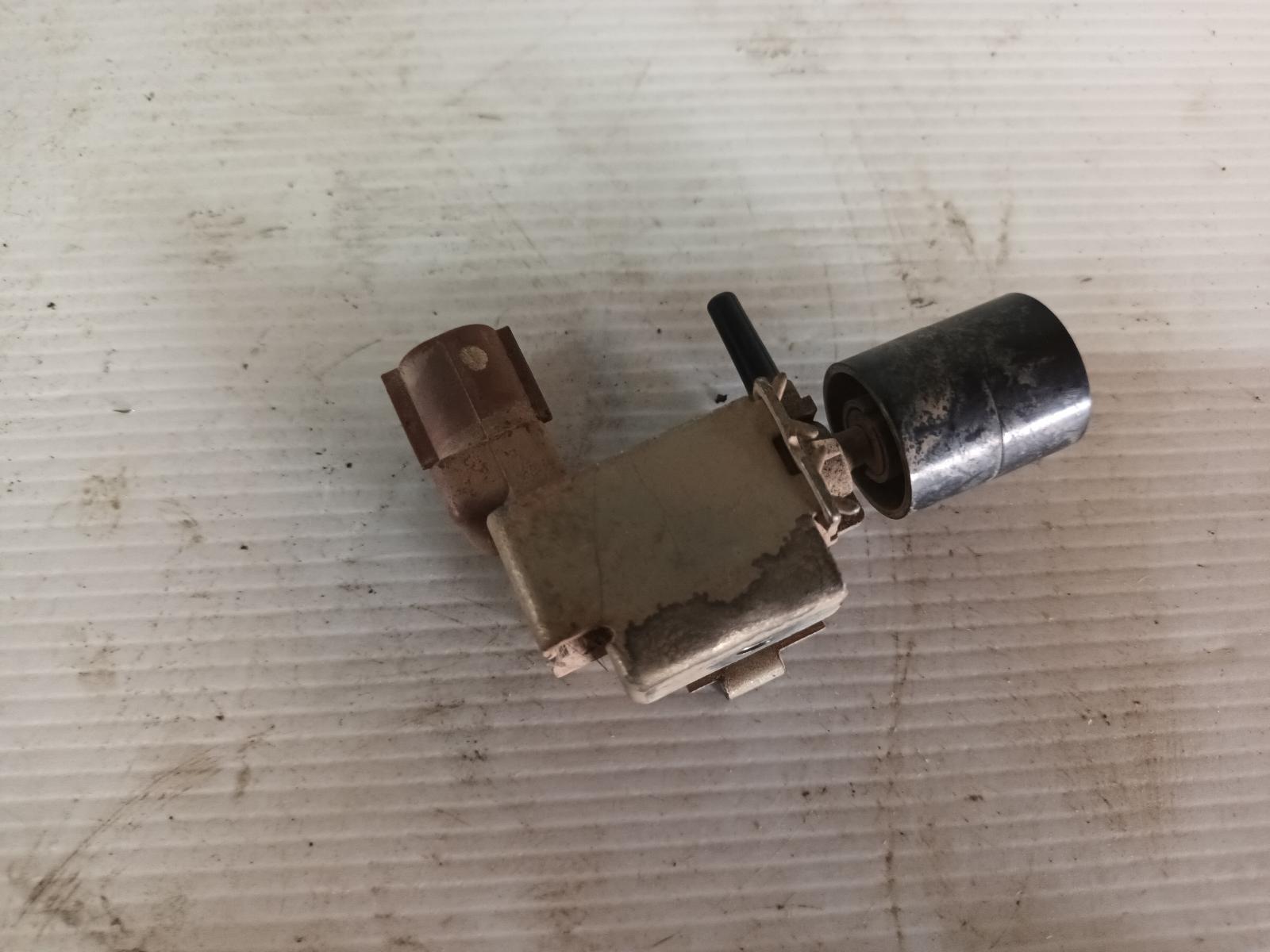 View Auto part Misc Switch/Relay Toyota Hilux 2006