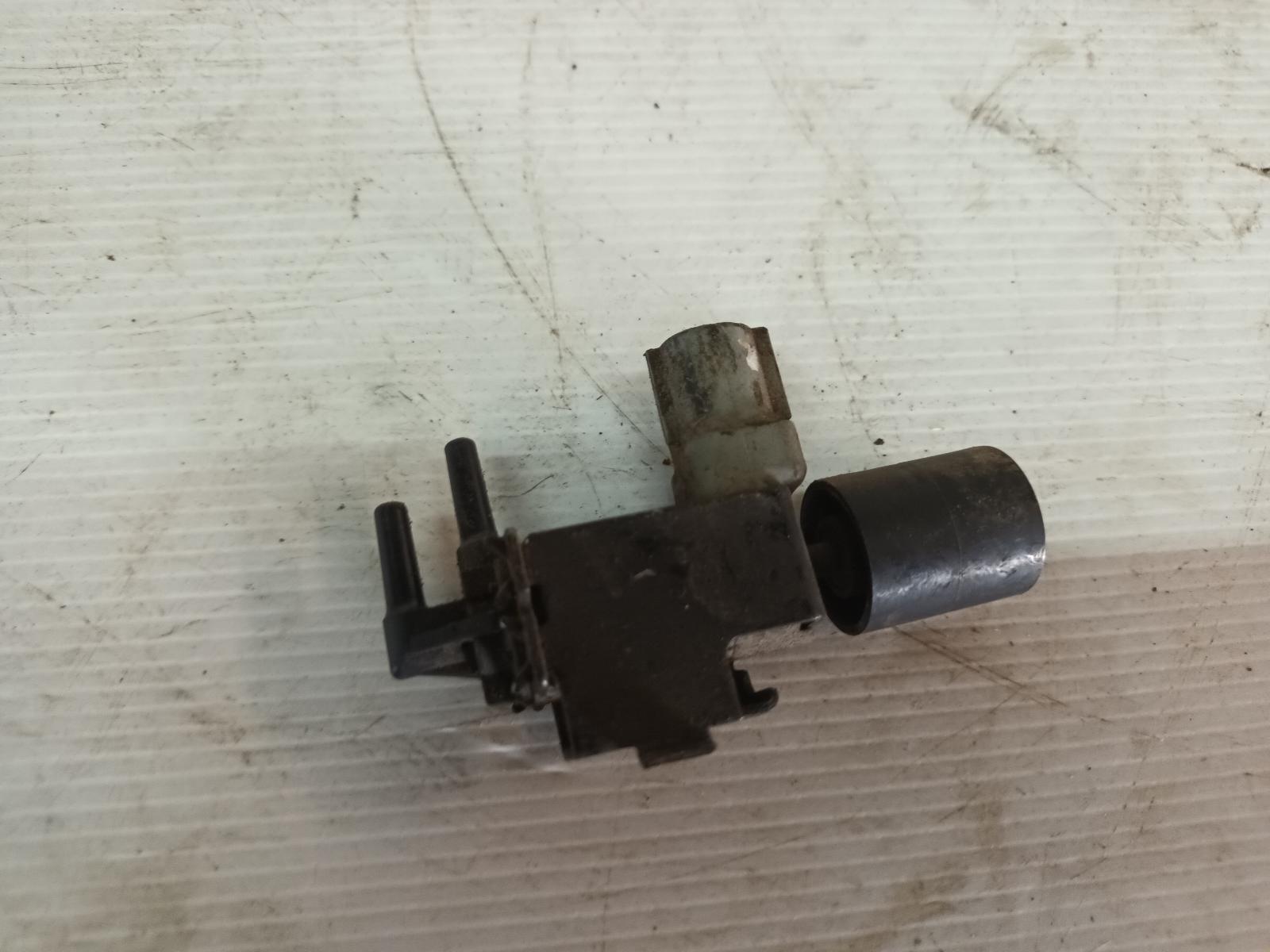 View Auto part Misc Switch/Relay Toyota Hilux 2006