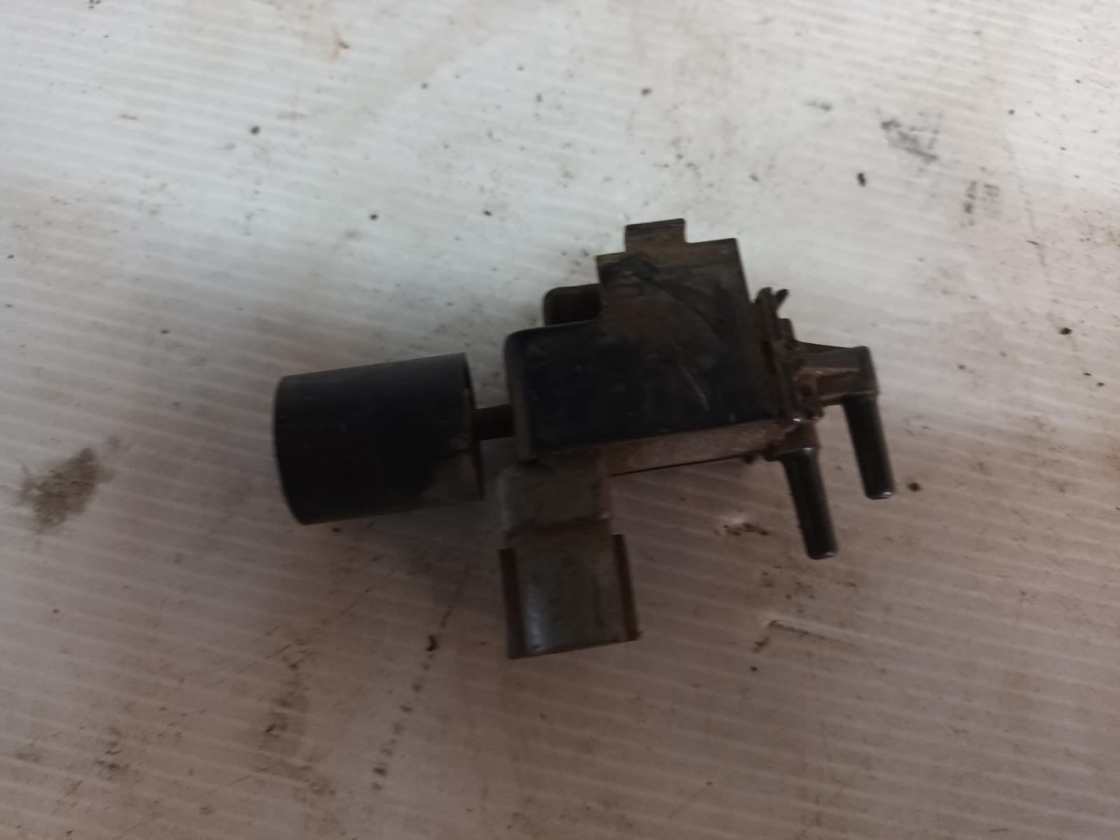 View Auto part Misc Switch/Relay Toyota Hilux 2006