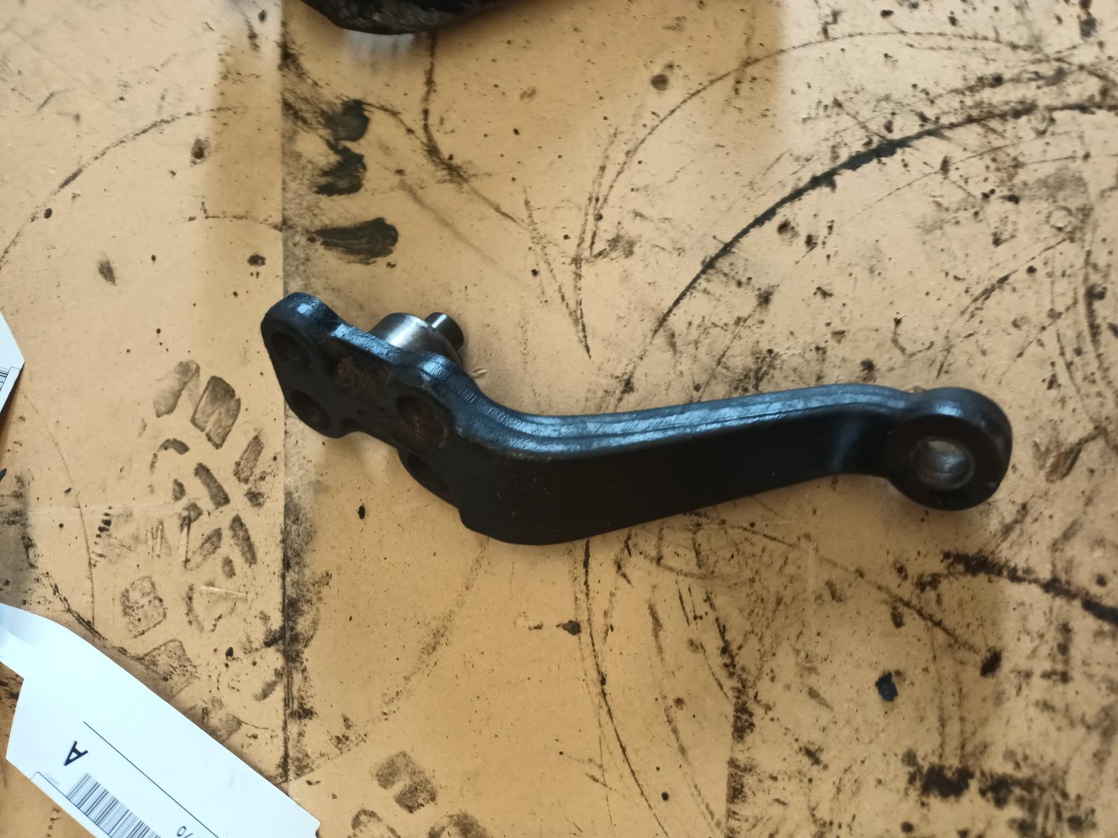 1994 Toyota Landcruiser Misc Bracket View Auto part Misc Bracket Toyota Landcruiser 1994