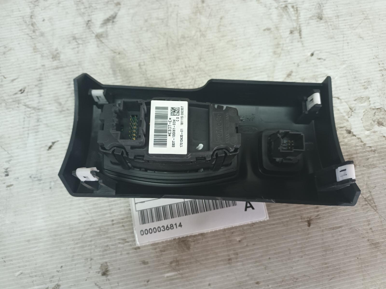 View Auto part Misc Switch/Relay Ford Ranger 2019