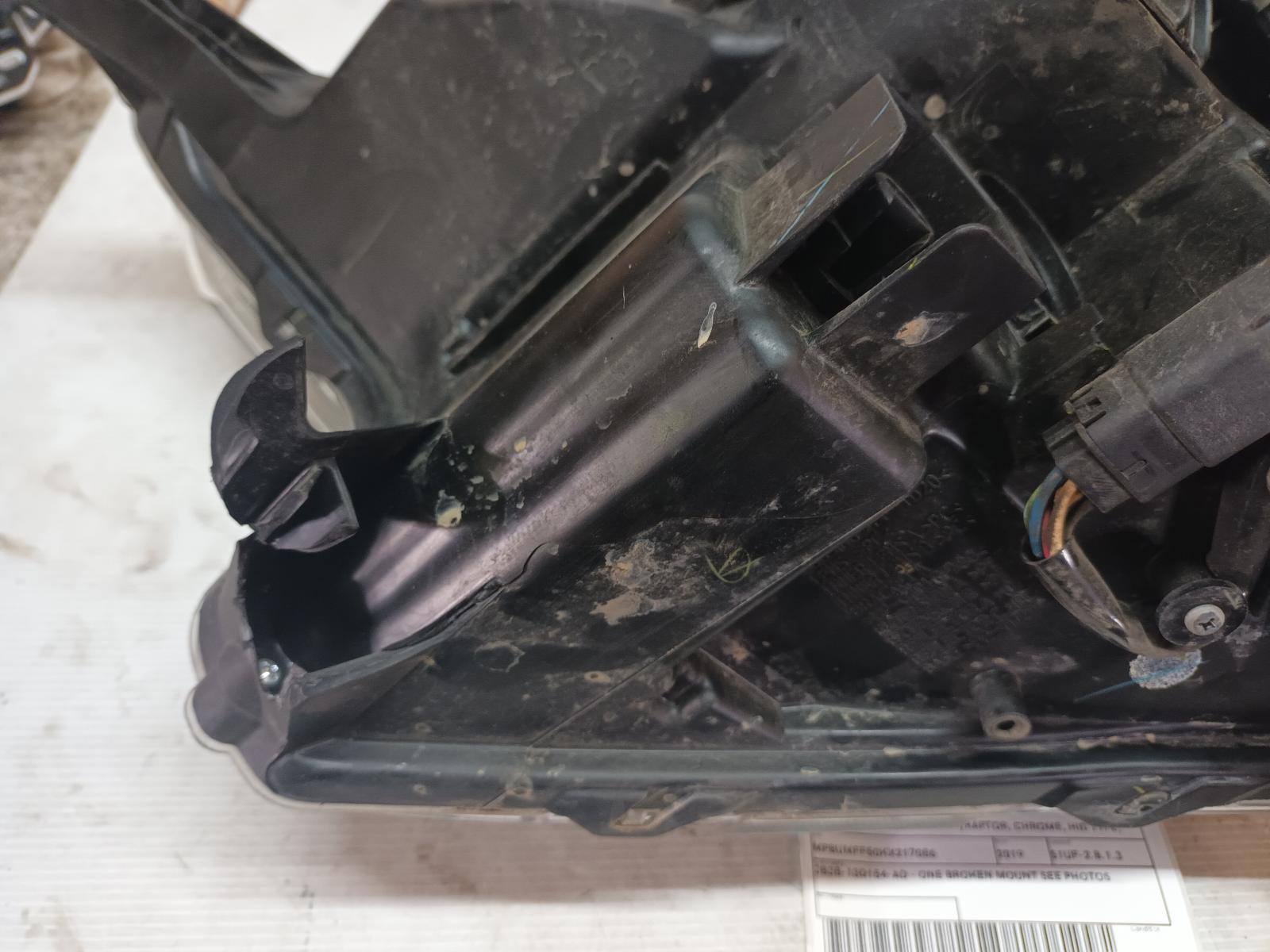 View Auto part Right Headlamp Ford Ranger 2019