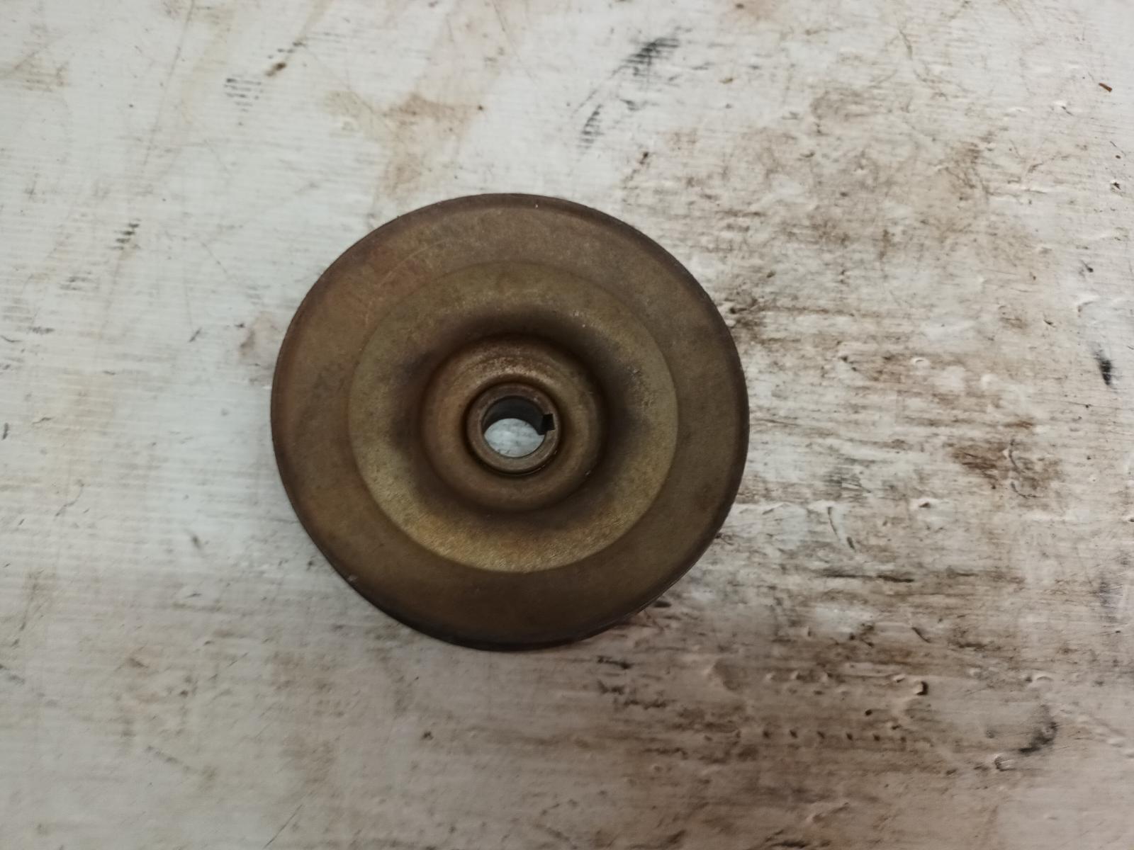 1990 Toyota Hilux Misc Pulley View Auto part Misc Pulley Toyota Hilux 1990