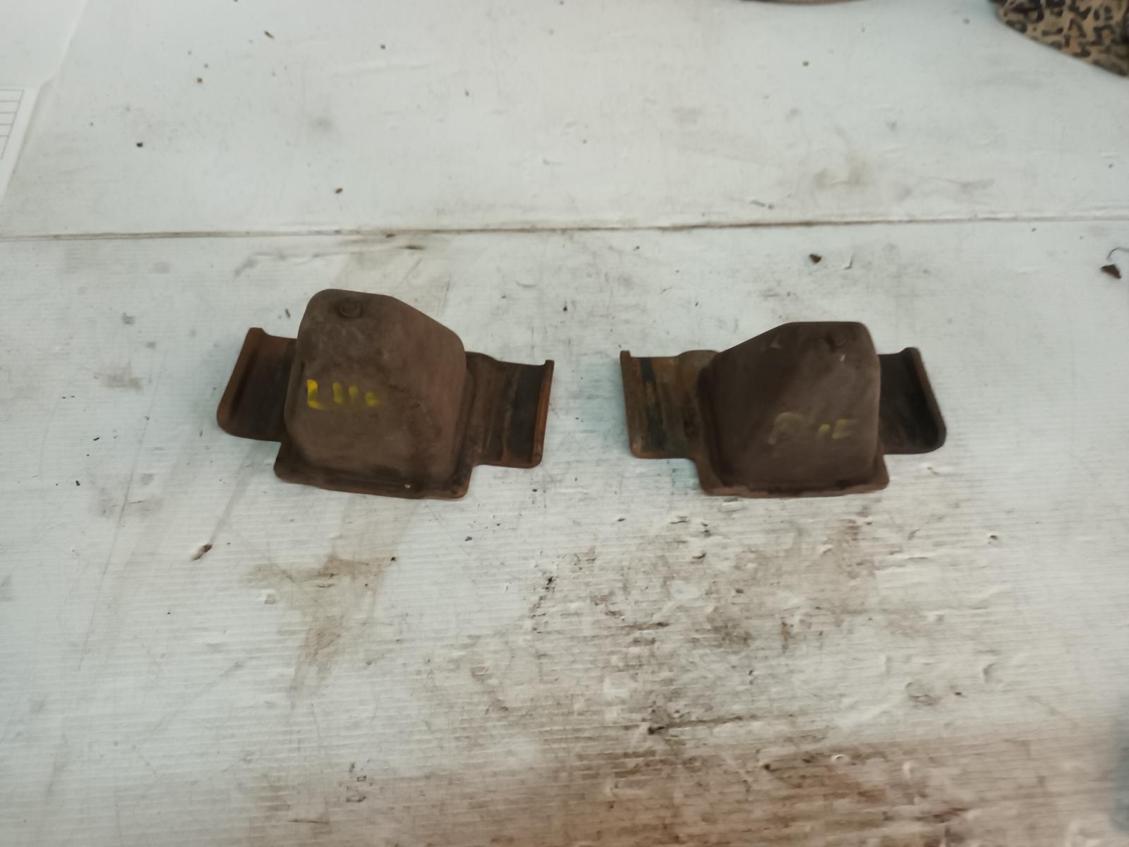 View Auto part BUMPSTOPS Toyota Hilux 1990