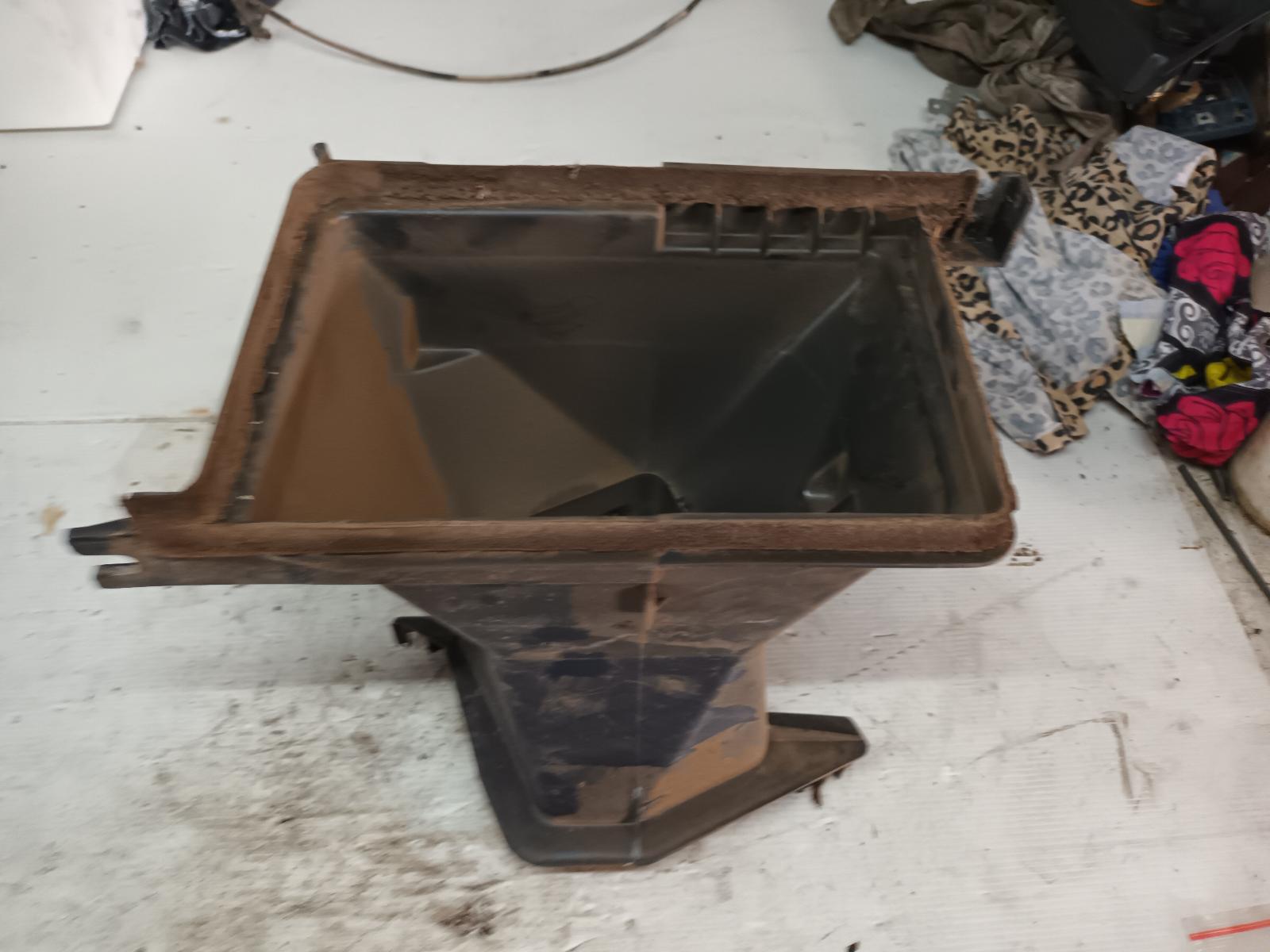 View Auto part Misc Toyota Hilux 1990
