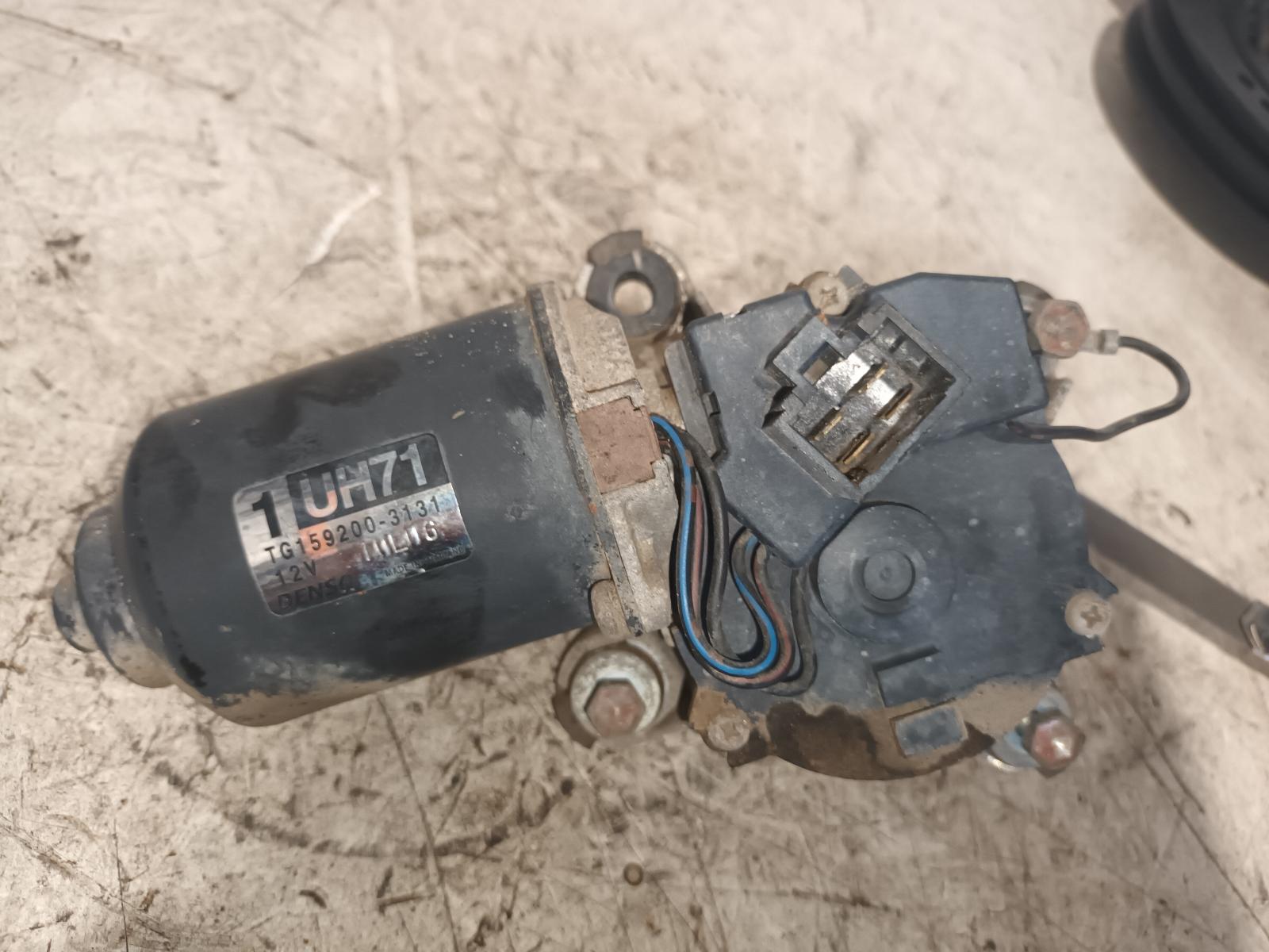 View Auto part Wiper Motor Ford Ranger 2009