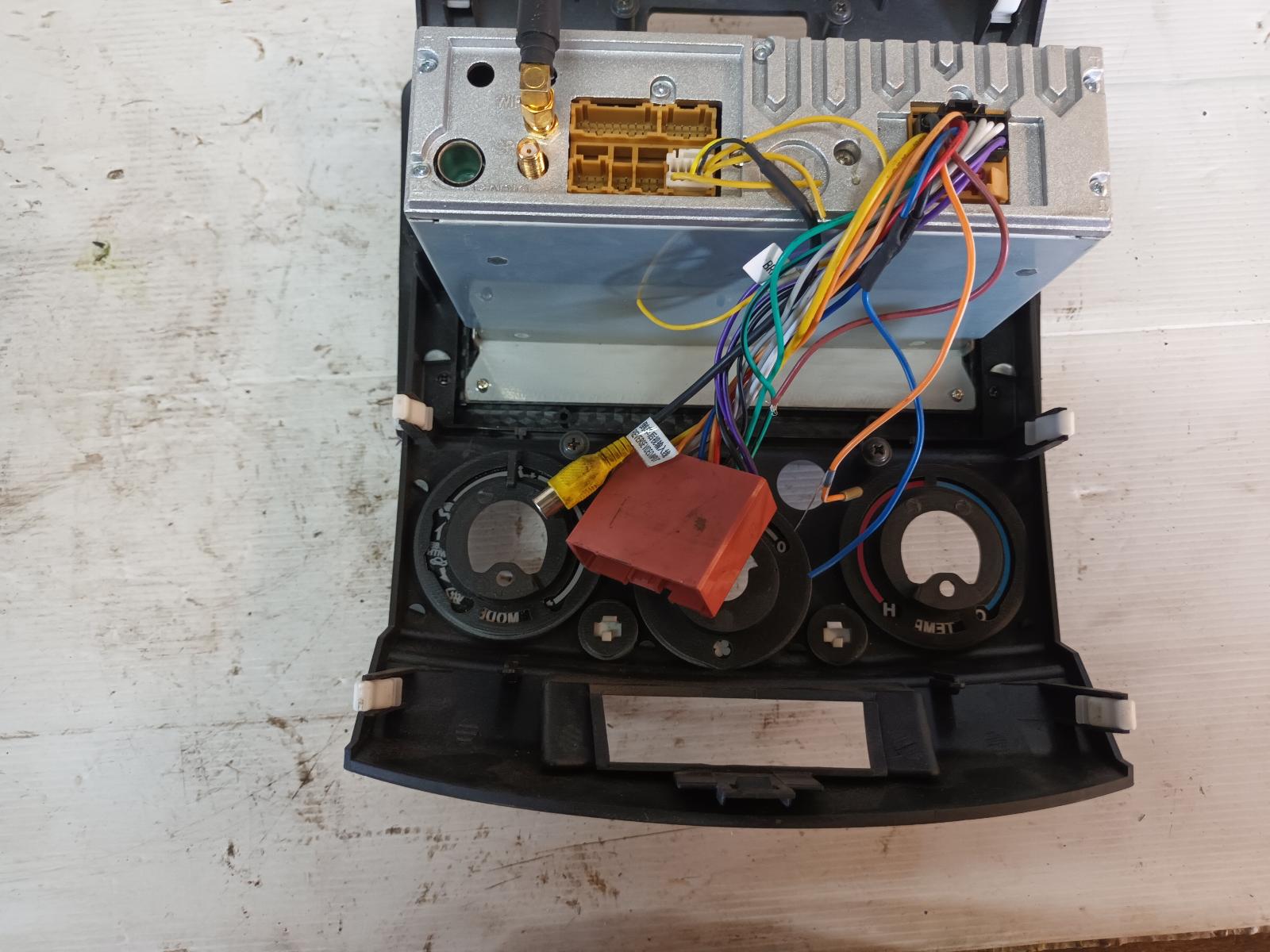 View Auto part Radio/Cd/Dvd/Sat/Tv Ford Ranger 2009