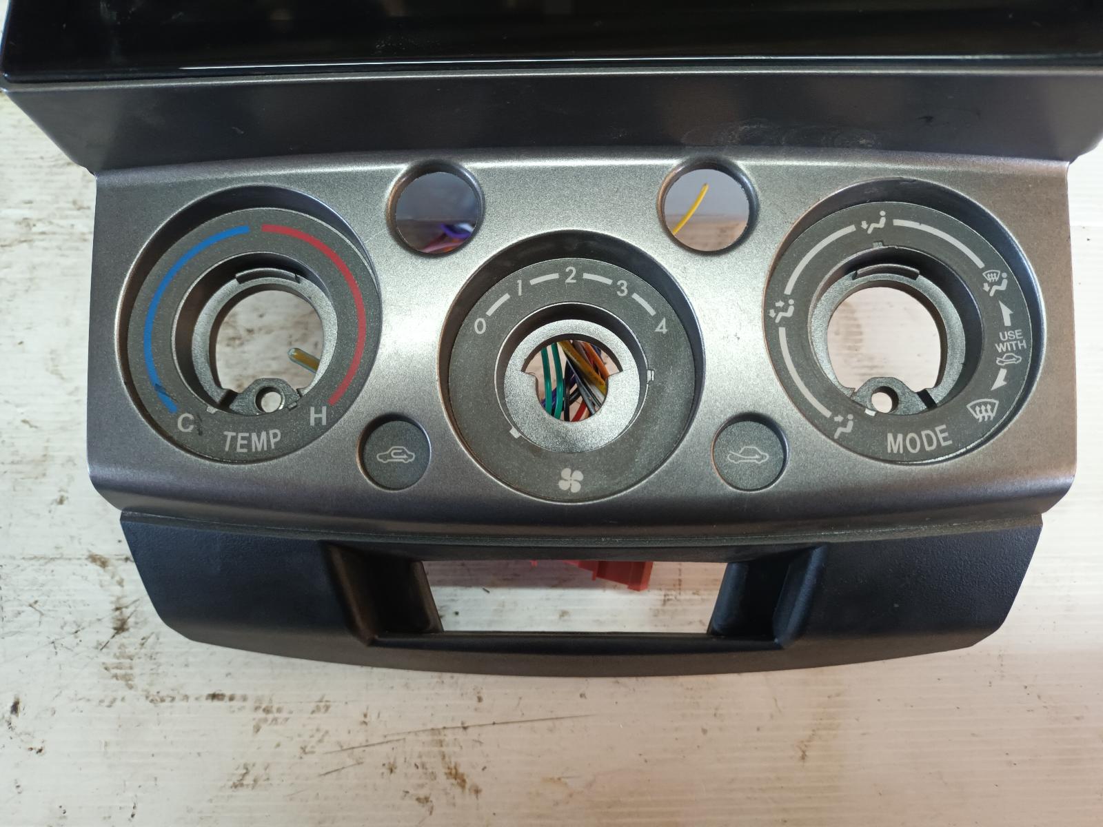 View Auto part Radio/Cd/Dvd/Sat/Tv Ford Ranger 2009