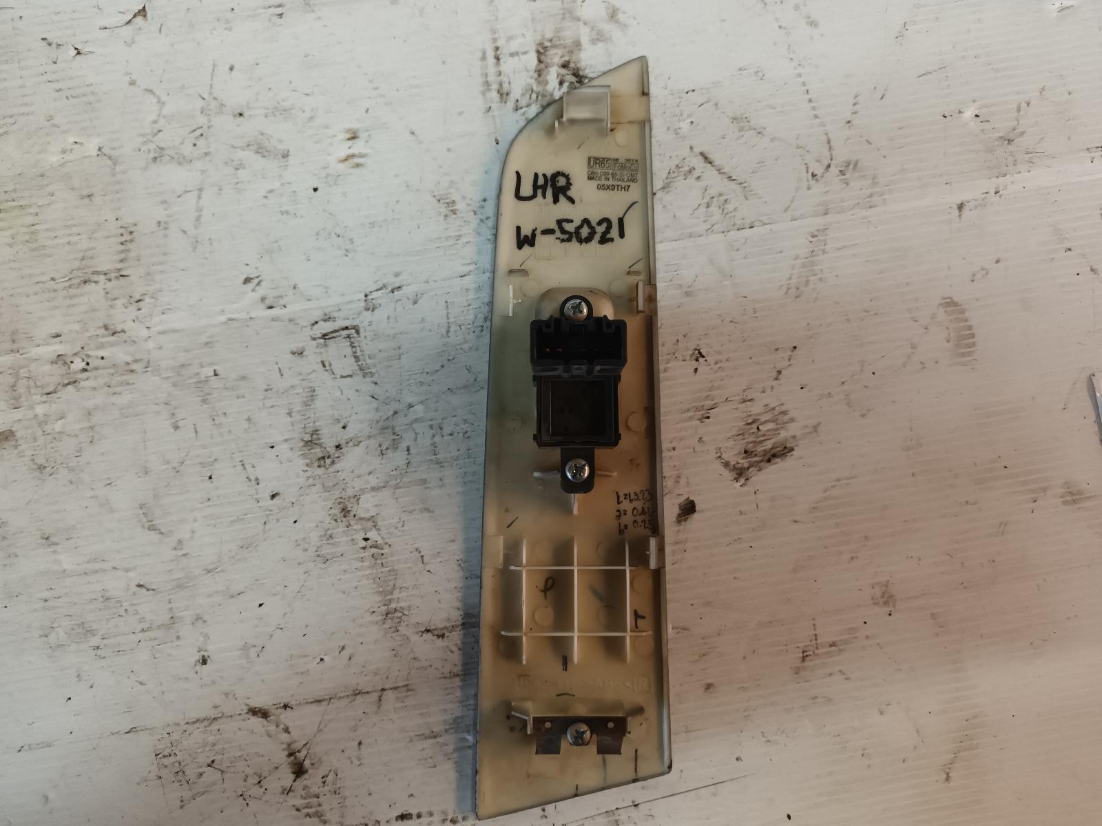 View Auto part Pwr Dr Wind Switch Ford Ranger 2009