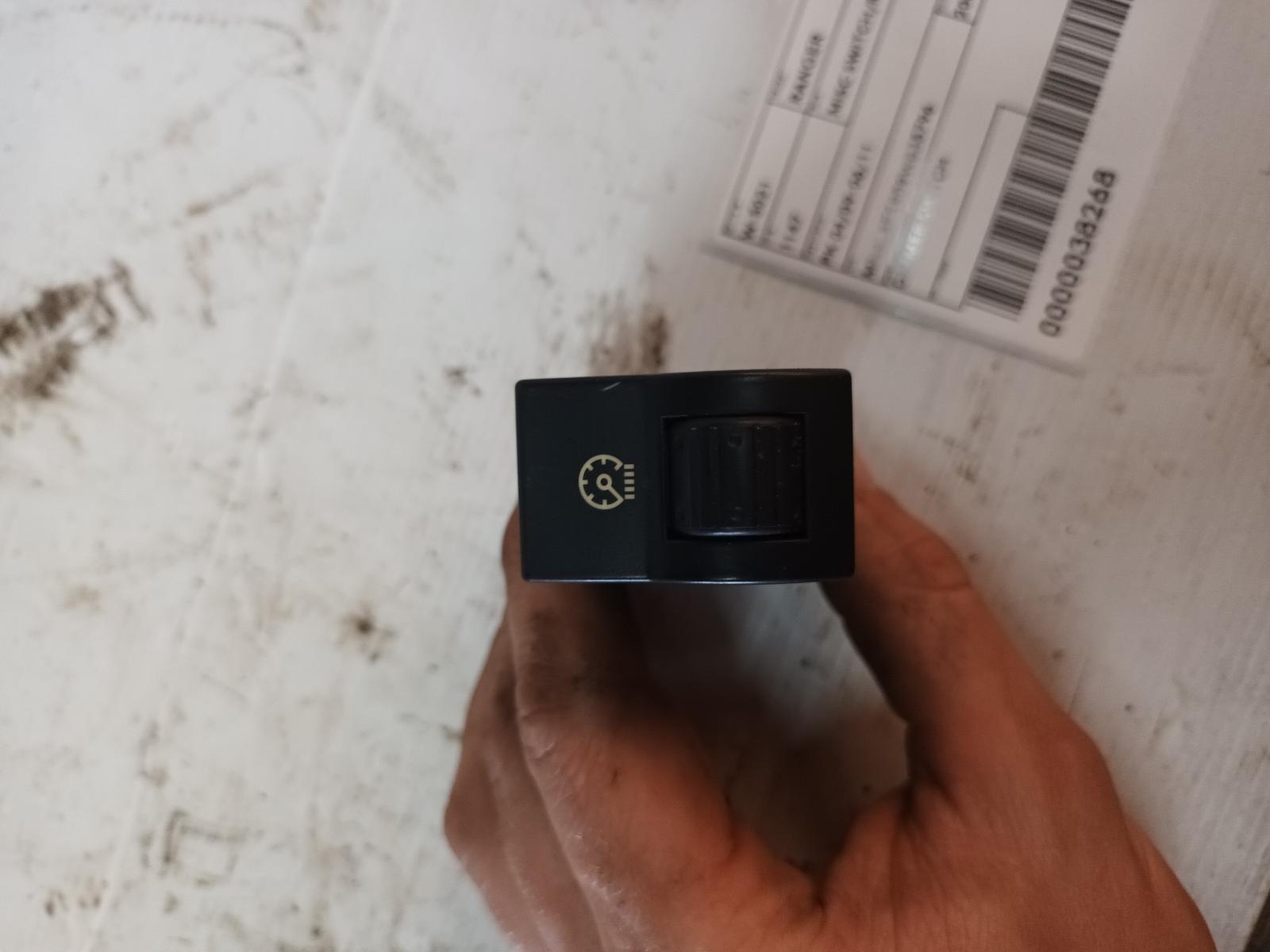 View Auto part Misc Switch/Relay Ford Ranger 2009