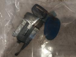 View Auto part Ignition W/ Key Toyota Landcruiser 1992