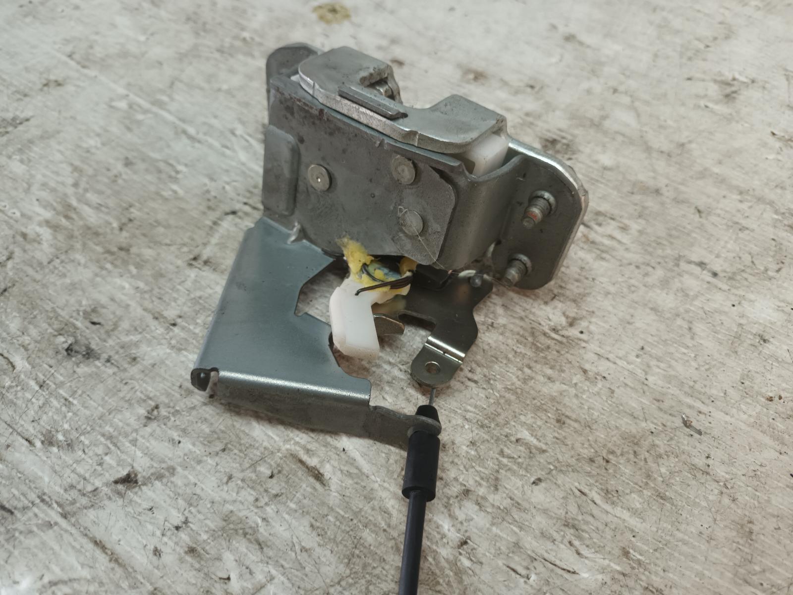 View Auto part Door/Boot/Gate Lock Ford Ranger 2017