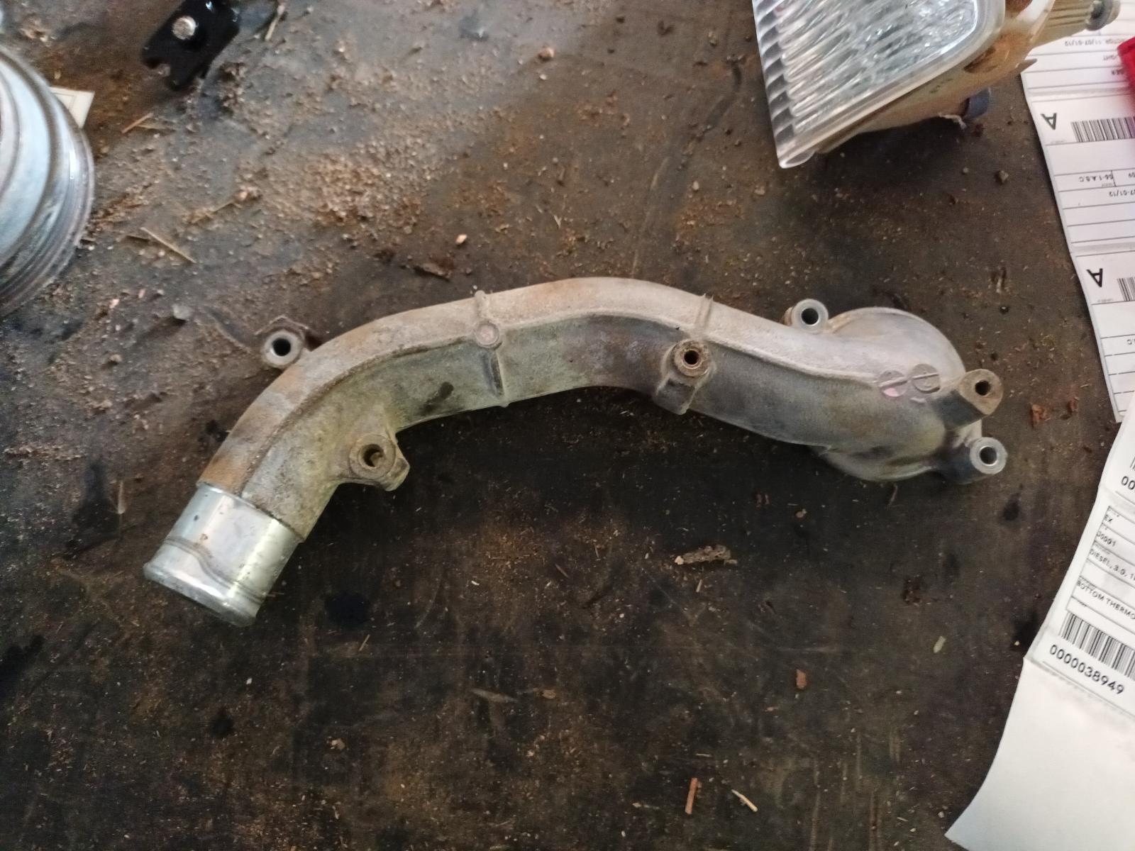 View Auto part Thermostat Housing Toyota Hilux 2004